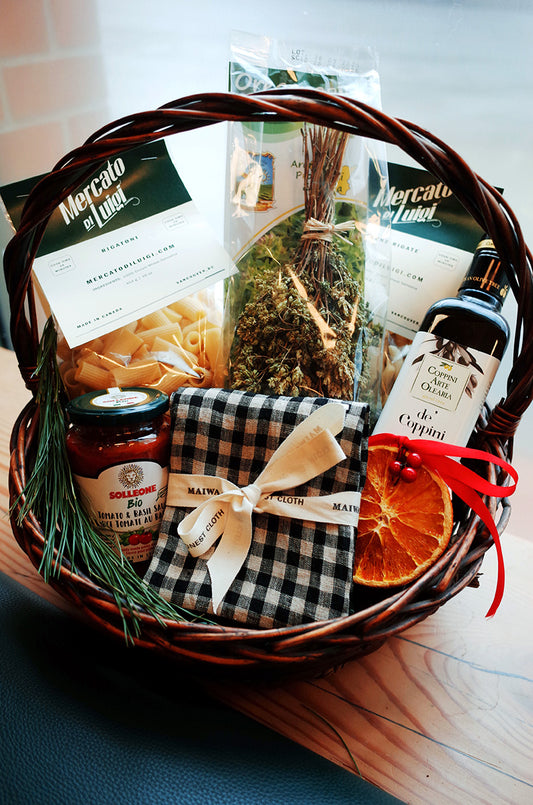 Buon Gusto Holiday Basket